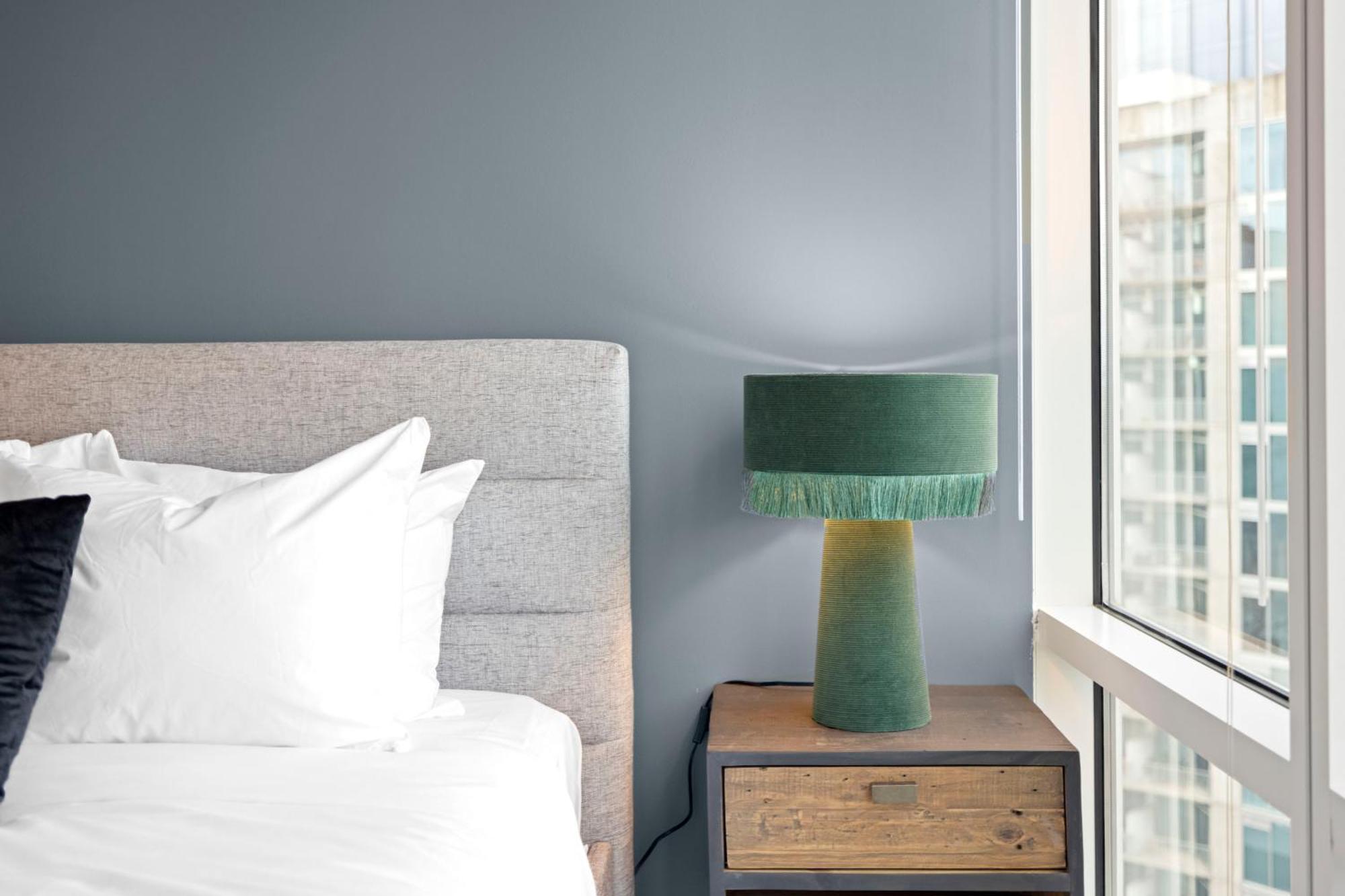Placemakr Premier Sobro Нэшвилл Экстерьер фото A table lamp